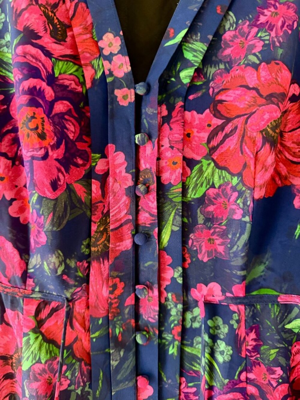 Hermoza Cristina Maxi Dress Velvet Petals Floral Print Size L NWT - Picture 4 of 6